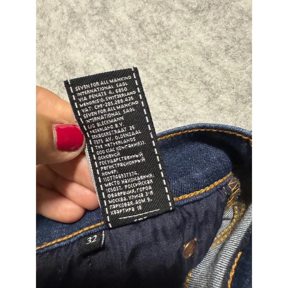7 for All Mankind Women's Size 32 Cropped Raw Hem Dark Wash Jeans